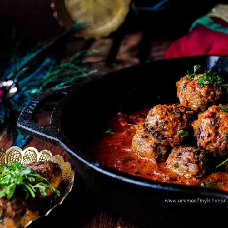 These Chicken Meatballs in Mughlai Gravy are soft, juicy, full of flavour  