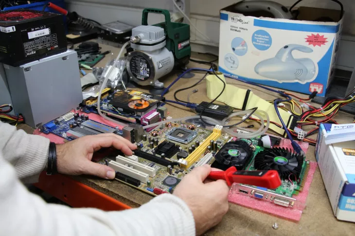 Get QuickTech offers the best computer repair services in townsville