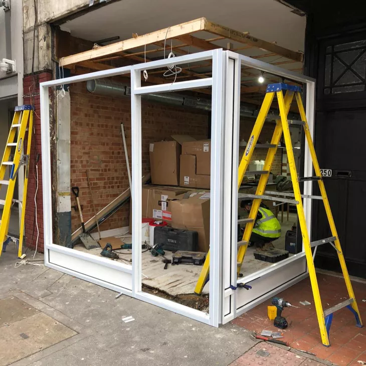 glass partitioning london