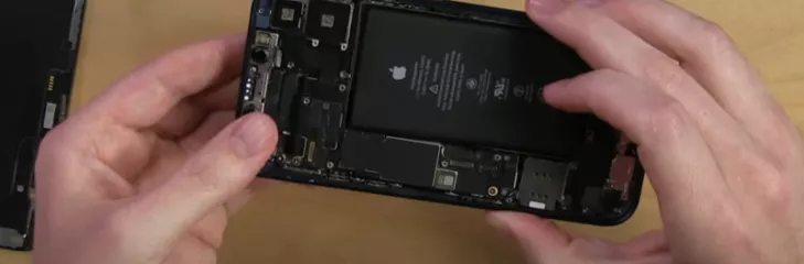 Apple iPhone 12 teardown