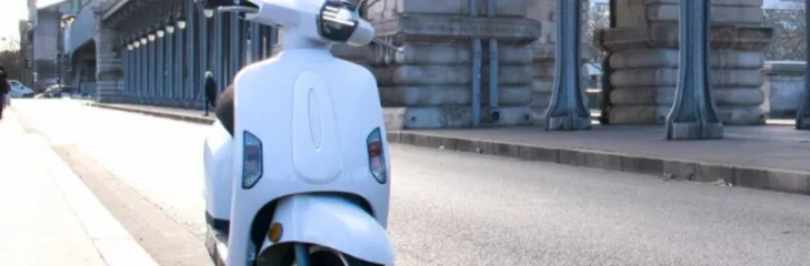 Mob-ion AM1: an electric scooter